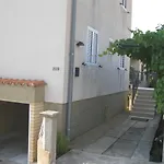 Belamaric Apartman Grebaštica
