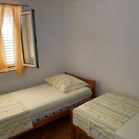 Belamaric * Grebaštica