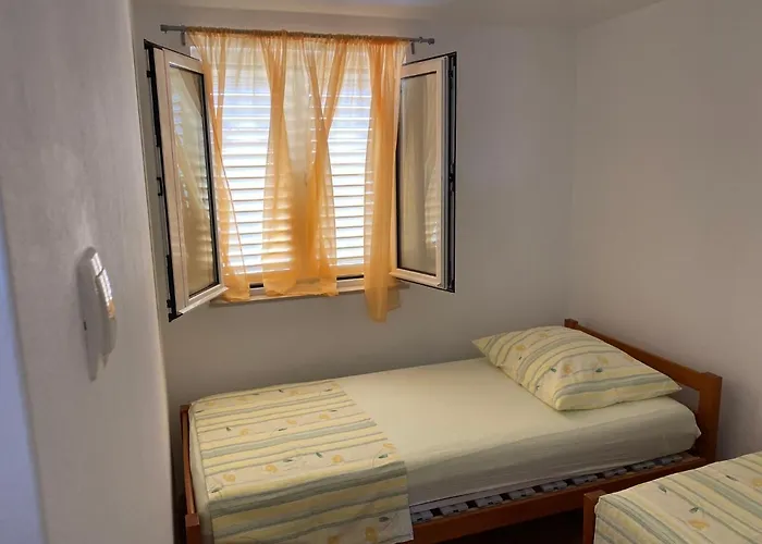 Belamaric * Grebaštica